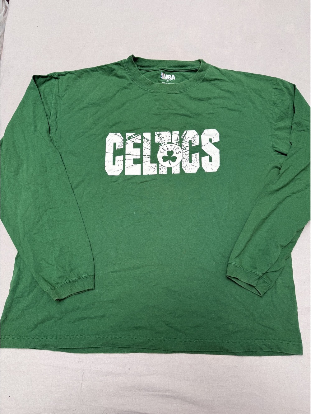 NBA Boston Celtics Glass Backboard Shatter Effect - XL